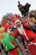 Merry Christmas 2013 next to Buckingham Palace - Santa Claus Happening - 6